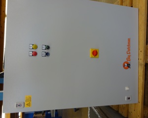 Control cabinet Foeldesi - Egg Cross Collection